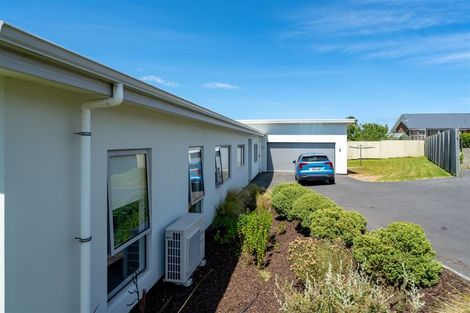 Photo of property in 4 Glendermid Close, Sawyers Bay, Port Chalmers, 9023