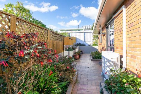 Photo of property in 11a Roy Street, Tawa, Wellington, 5028