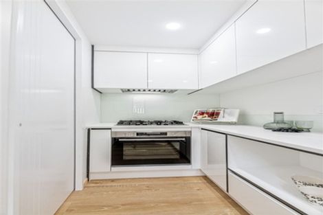 Photo of property in 5 Shibata Rise, Ranui, Auckland, 0612