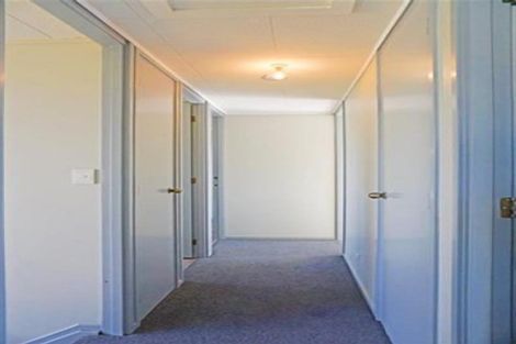 Photo of property in 3 Justamere Place, Weymouth, Auckland, 2103
