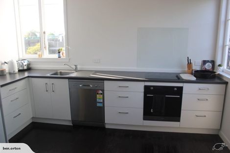 Photo of property in 423 Saint Aubyn Street West, Hastings, 4122