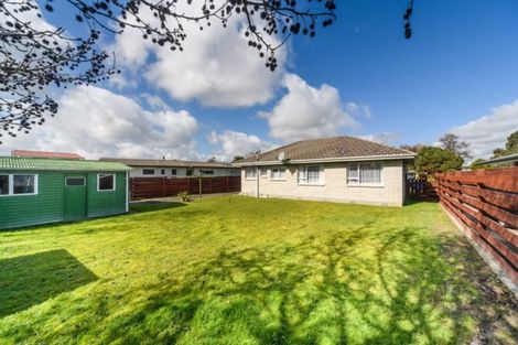Photo of property in 38 Abraham Crescent, Milson, Palmerston North, 4414