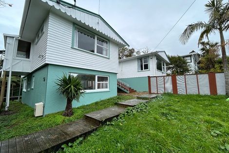 Photo of property in 5 Lynn Road, Bayview, Auckland, 0629