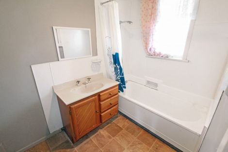 Photo of property in 36 Elizabeth Drive, Tokoroa, 3420