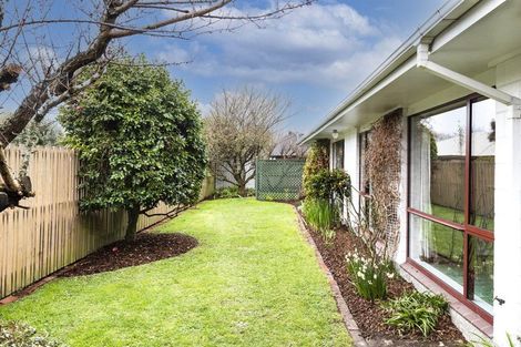 Photo of property in 264 Waimairi Road, Ilam, Christchurch, 8041