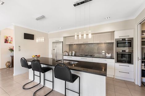 Photo of property in 21 Hyde Place, Halswell, Christchurch, 8025