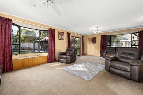 Photo of property in 21 Baltimore Crescent, Totara Park, Upper Hutt, 5018
