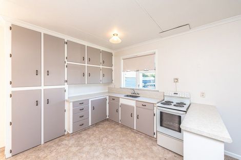 Photo of property in 102 Paterson Street, Aramoho, Whanganui, 4500