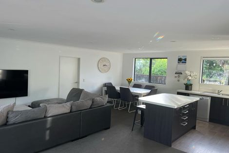 Photo of property in 28 Railway Terrace East, Glentunnel, Sheffield, 7673