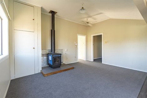 Photo of property in 5 Moore Street, Milton, 9220