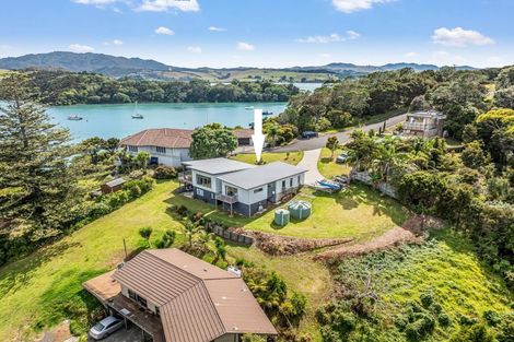 Photo of property in 24 George Street, Mangonui, 0420