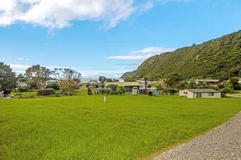 Photo of property in 10 Bolton Place, Hicks Bay, Tikitiki, 4087