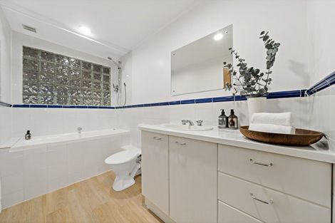 Photo of property in 31 Atarangi Road, Greenlane, Auckland, 1051