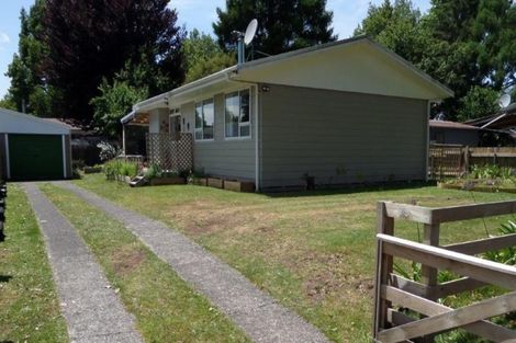 Photo of property in 4 Toi Grove, Turangi, 3334