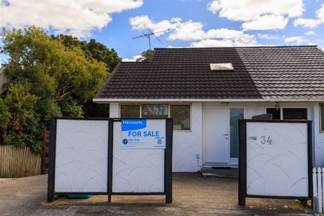 Photo of property in 34 Harbour View Road, Harbour View, Lower Hutt, 5010