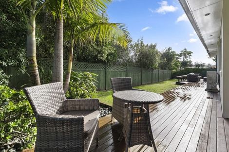 Photo of property in 91 Te Wharau Drive, Greenhithe, Auckland, 0632