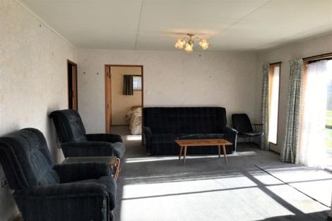 Photo of property in 13a Side Street, Clinton, 9534