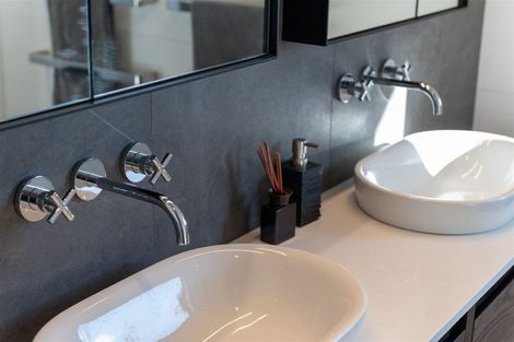 Photo of property in 15 Woodlau Rise, Huntsbury, Christchurch, 8022