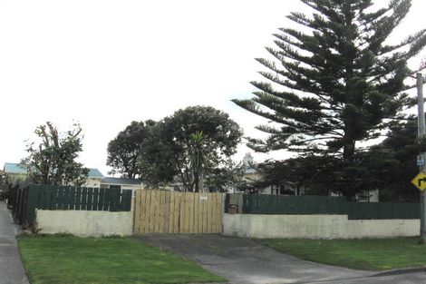 Photo of property in 29 Waitote Street, Castlecliff, Whanganui, 4501
