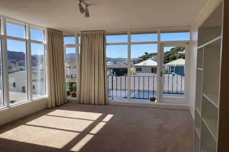 Photo of property in 8/2 Scarborough Terrace, Mount Victoria, Wellington, 6011