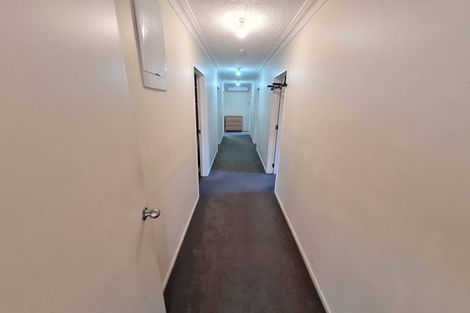 Photo of property in 12 Gatonby Place, Avonhead, Christchurch, 8042