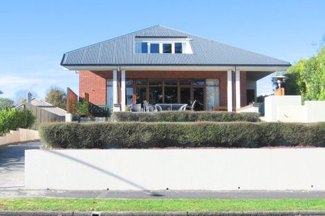 Photo of property in 15 Jellicoe Drive, Hamilton East, Hamilton, 3216