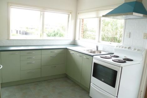 Photo of property in 1/24 Gordon Avenue, Milford, Auckland, 0620