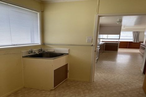Photo of property in 336 Royal Road, Massey, Auckland, 0614