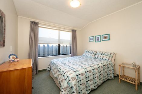 Photo of property in 27 Golding Road, Taradale, Napier, 4112