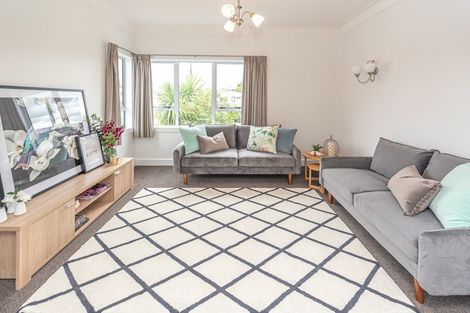 Photo of property in 16 Kawakawa Street, Whanganui East, Whanganui, 4500