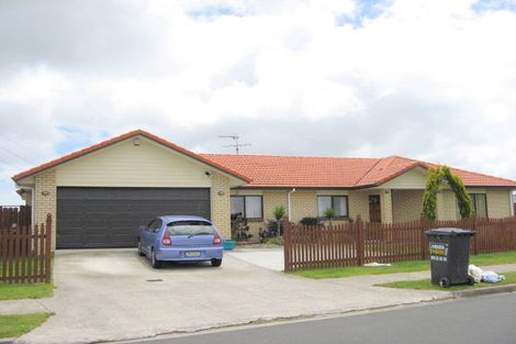 Photo of property in 9 Morewa Place, Takanini, 2112