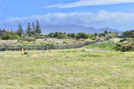 Photo of property in 10 Beachview Grove, Peka Peka, Waikanae, 5391