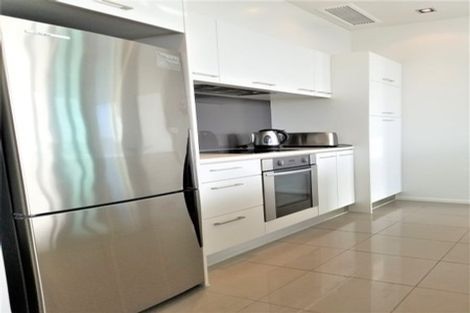 Photo of property in Sentinel Apartments, 1102/3 Northcroft Street, Takapuna, Auckland, 0622