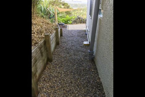 Photo of property in 137 Victory Road, Laingholm, Auckland, 0604