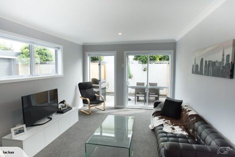 Photo of property in 4/92 Office Road, Merivale, Christchurch, 8014