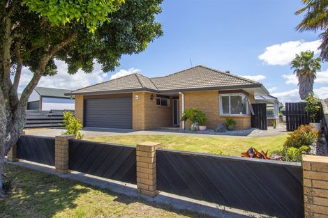 Photo of property in 34 Lotus Avenue, Mount Maunganui, 3116
