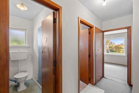 Photo of property in 10 Bendale Place, Avonhead, Christchurch, 8042