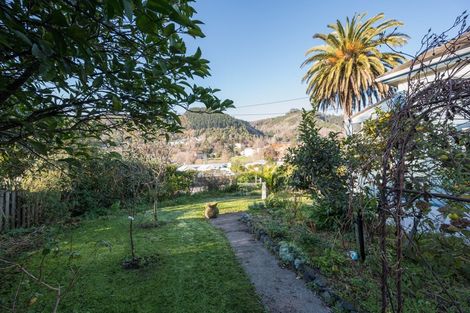 Photo of property in 92 Kawai Street, Nelson South, Nelson, 7010