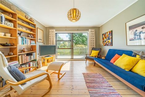 Photo of property in 93 Oroua Street, Eastbourne, Lower Hutt, 5013