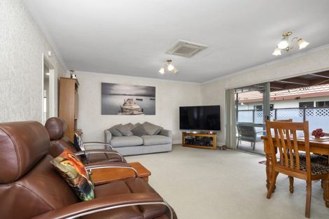 Photo of property in 6 Pemberton Way, Greerton, Tauranga, 3112