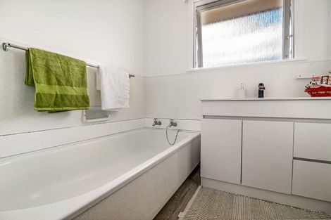 Photo of property in 67 Macdonald Road, Glenview, Hamilton, 3206