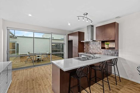 Photo of property in 74 Kuaka Drive, Takanini, 2112