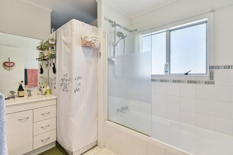 Photo of property in 2/33 Pah Road, Papatoetoe, Auckland, 2025