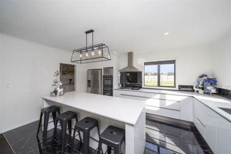 Photo of property in 464a Turuturu Road, Hawera, 4674