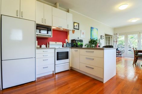Photo of property in 14 Solway Street, Holmes Hill, Oamaru, 9401