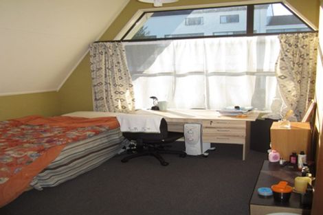 Photo of property in 93 Queen Street, North Dunedin, Dunedin, 9016