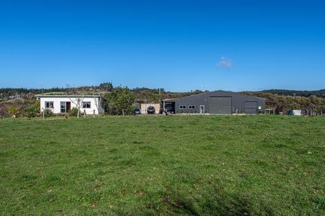Photo of property in 273 Forestry Road, Waitoki, Kaukapakapa, 0871