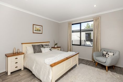 Photo of property in 45 Glengarry Road, Glengarry, Napier, 4182