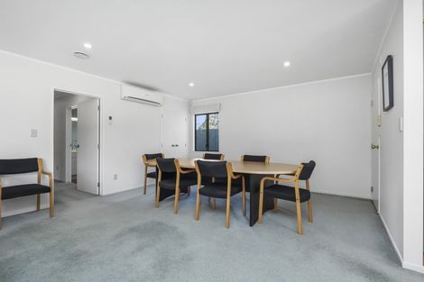 Photo of property in 3/829 Heaphy Terrace, Claudelands, Hamilton, 3214