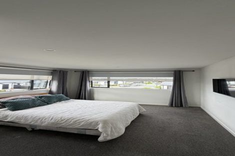Photo of property in 2 Rose Lane, Papamoa, 3118